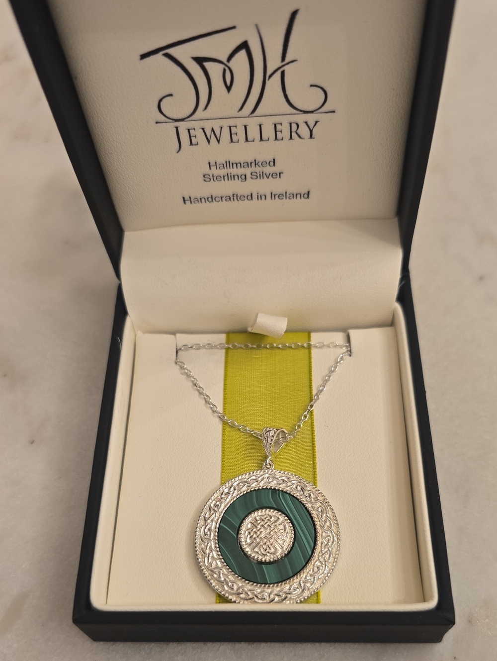 New In Box JMH Jewellery Sterling Silver And Malachite Celtic Pendant